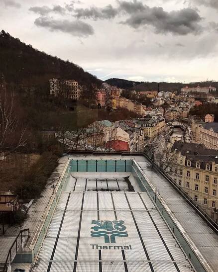 Aktuální pohled z pokoje hotelu