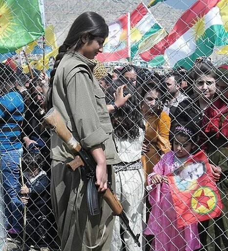 Soubor:Kurdish PKK guerilla.jpg – Wikipedie