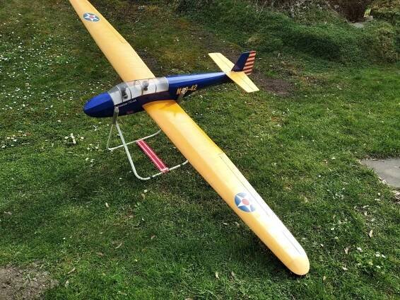 Větroň Schweizer TG-3A (2760 mm) | modelbazar.cz