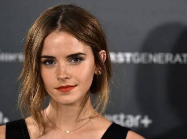 How Did Emma Watson’s Hair Chop Make Its Debut?