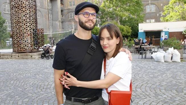 Diskuze - Kdo je manželem Terezy Ramby? Akrobat Matyáš působí v cirkusu, Tereza ho musela dlouho uhánět - Médium.cz
