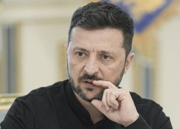Ukrainian President Volodymyr Zelensky holds briefing in Kyiv, Ukraine, 04 June 2025, amid the ongoing Russian invasion. EPA/STRINGER Dostawca: PAP/EPA.