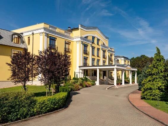 Hotel Golden Palace Göd Exteriér fotografie