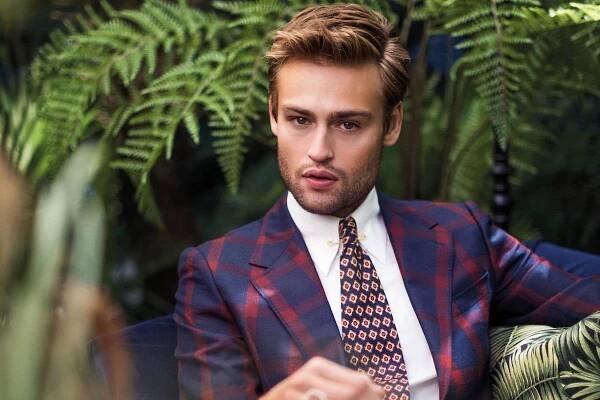 Rake-in-Progress: Douglas Booth