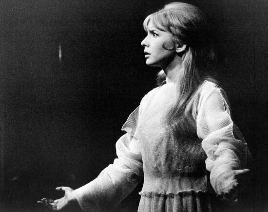 Jane Asher – Wikipedia