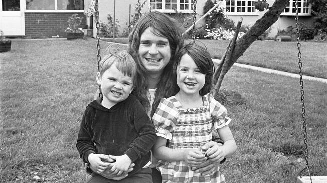 Ozzy Osbourne’s first wife and 3 ‘secret’ children: Meet Jessica, Louis, and Elliot [Photos]