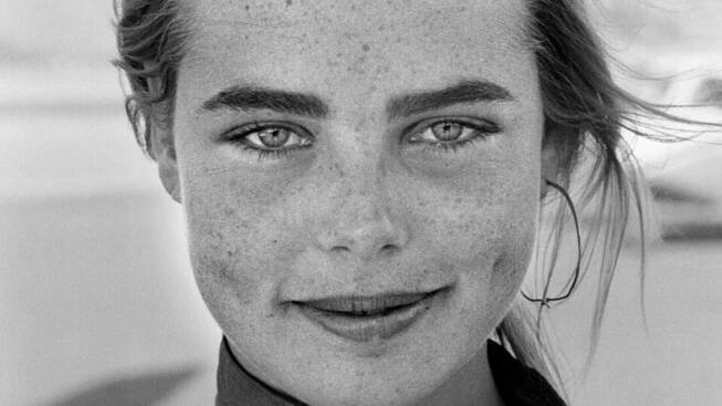 Krásná vnučka Ernesta Hemingwaye: Modelka Margaux zaplatila za slávu duševními problémy – Lifee.cz