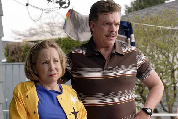 Jako zamlada - Z filmu - Debra Jo Rupp, Christopher McDonald