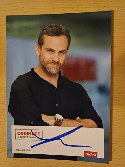 Jackuliak Ján, herec, fotografie s originálním autogramem ORDINACE - Ostatní sběratelské předměty