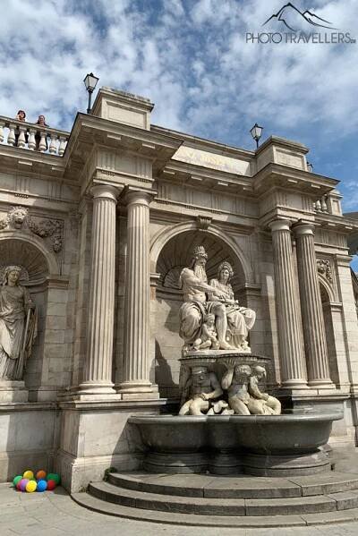 Der Albertina Brunnen in Wien