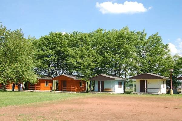 Rekreační areál Sklář Ostružno - Bungalovy - Český ráj - Ostružno