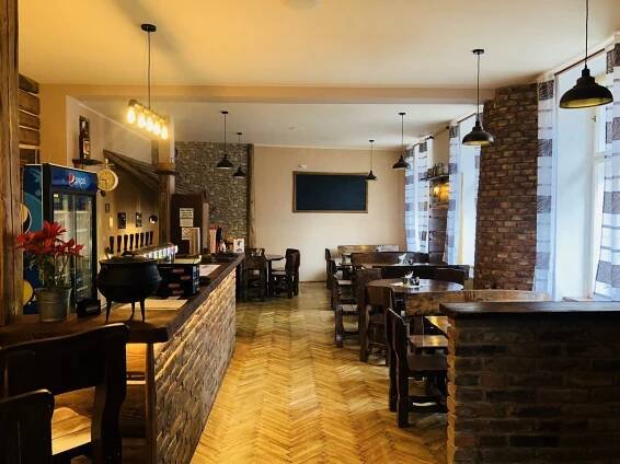 Restaurace U Děravýho kotle - Hradec Králové | Restaurace blízko mě | Zamluvit nyní