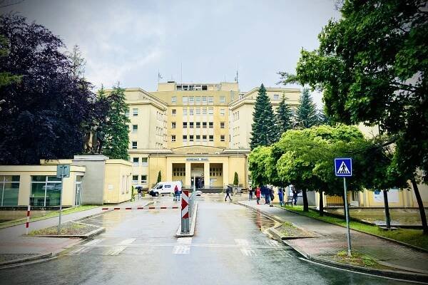 Šéf třinecké nemocnice po střelbě: Agrese je velmi častá, proto máme ochranku