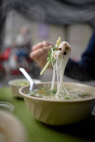 Pho Ga on the Steets