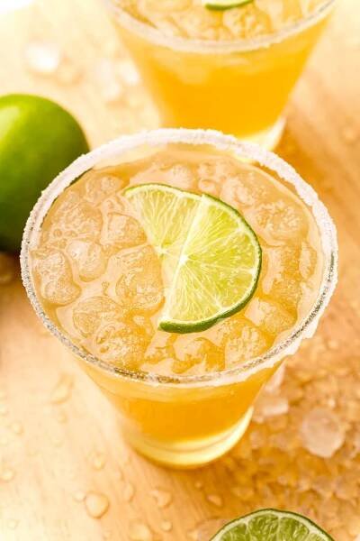 Beer Margarita (Easy Beergarita Recipe)