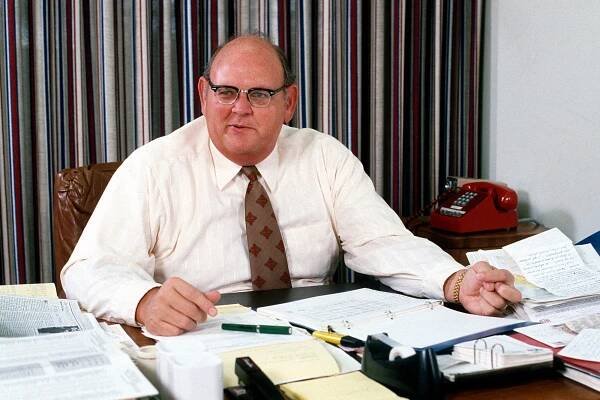 General manager George Young of the New York Giants poses for this portrait in his office circa 1993.