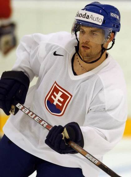 FOTO: Slovenský hokejista Pavol Demitra zemřel v roce 2011. – stránka 5