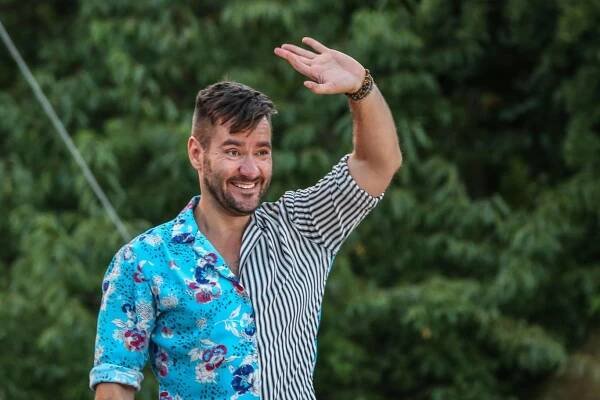 Marek Ztracený si postavil dům snů v horách. Styl Provence a kráva v obýváku vystihují jeho povahu