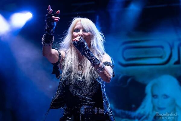 Fotoreport: Basinfirefest 2025 - Den 3 | Spark Rock Magazine