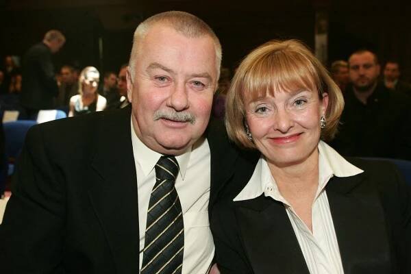 FOTO: Ladislav Potměšil se svou milovanou ženou Jaroslavou Brouskovou. – stránka 23