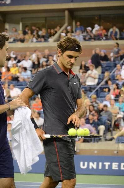 Soubor:Federer US Open 2011.jpg – Wikipedie
