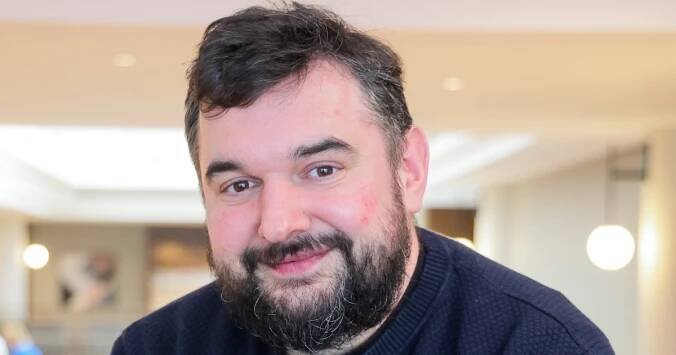 Mohutný režisér Magnusek opět bojuje s kily. V sázce je lukrativní výhra