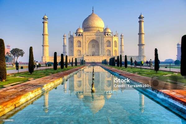 Taj Mahal a jeho odraz v bazénu, HDR - Bez autorských poplatků Tádž Mahal Stock fotka