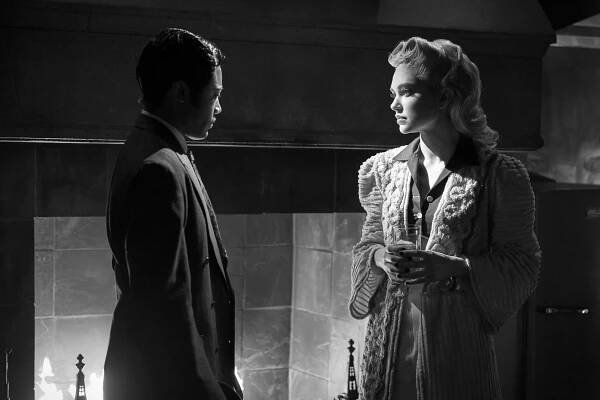 Odkaz - There's a Place Where the Lost Things Go - Z filmu - Jenny Boyd