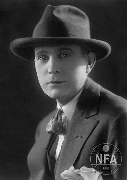 © NFA / Irča v hnízdečku 1926