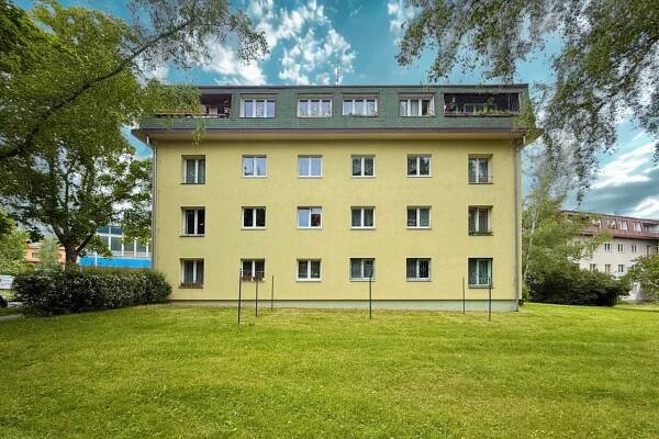 Prodej bytu 3+1 v osobním vlastnictví 82 m², Praha 8 - Kobylisy | Reality RE/MAX