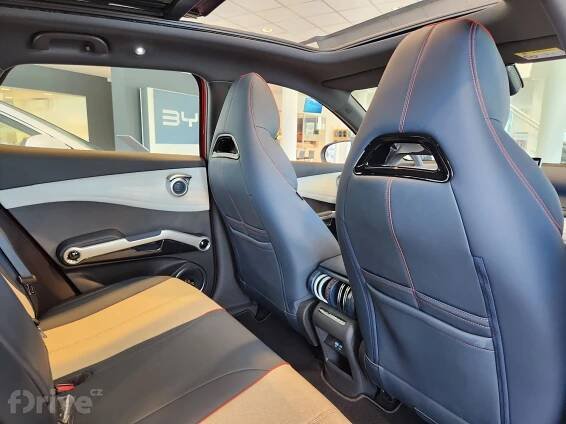 BYD ATTO 3
