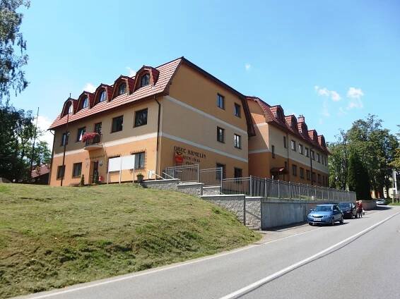 Soubor:Krmelín, OÚ.jpg