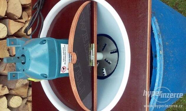 Elektrický šroťák pro mletí ovoce na 220V / 1,6kW - foto 1