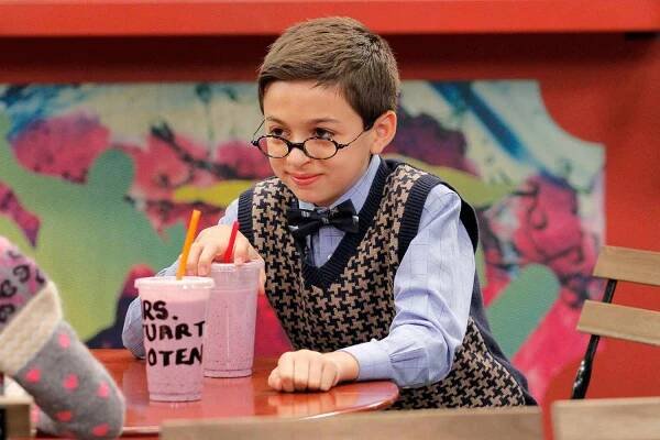 JJ Totah Jessie Disney Channel
