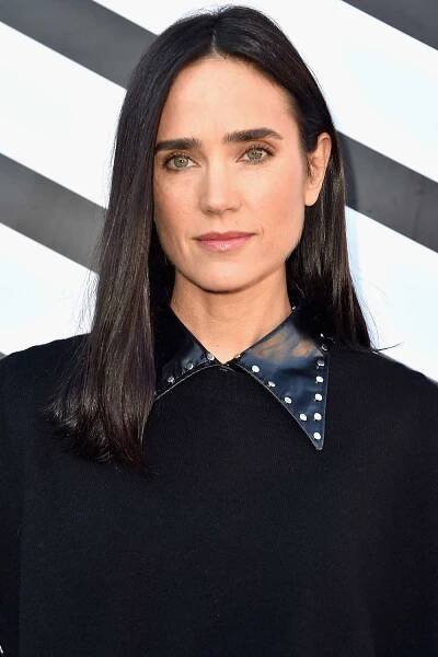 Jennifer Connelly Says 'Not Having' Human Contact While Social Distancing Has Been 'Difficult'