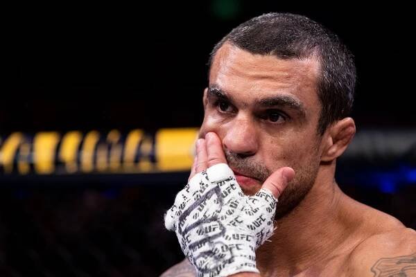 Quitor Belfort ‘Chickened Out’ (Again)