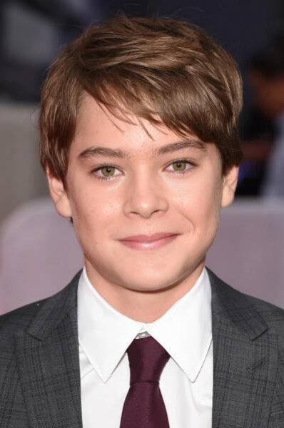 Judah Lewis isAsa Waite