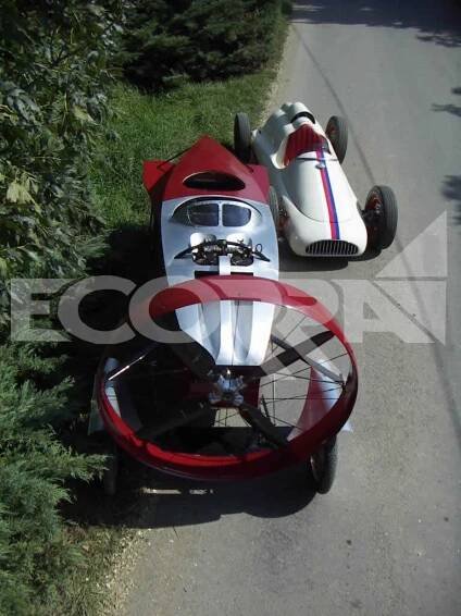 ECORRA - galerie Helica vs. Tatra 607