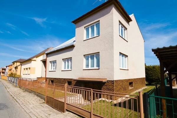 Pronájem bytu 4+1 111 m², Na Nivách, Uničov