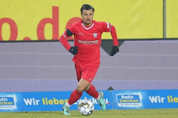 Zwickaus Kapitän Andrej Startsev wirbelte in Babelsberg knapp eine Stunde, musste dann aber mit der gelb-roten Karte vorzeitig vom Platz.