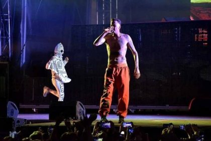 LIVE: Twerk, vystrčený zadek a hutný zvuk: Die Antwoord potěšili Žluté lázně skvělou show!