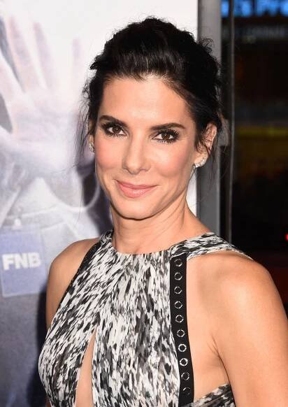 Sandra Bullock - Sandra Bullocková (6/7)