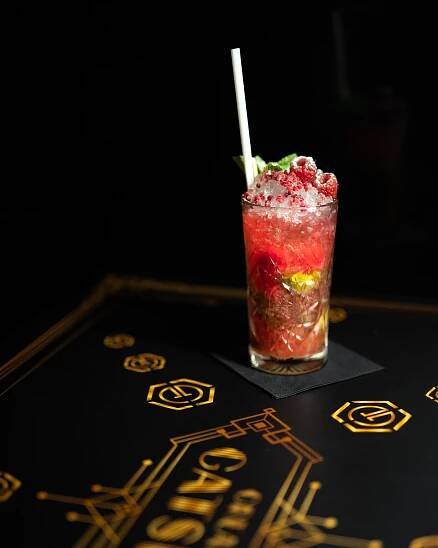 Great Gatsby Bar - COCKTAIL BAR & SHISHA LOUNGE v centru Olomouce