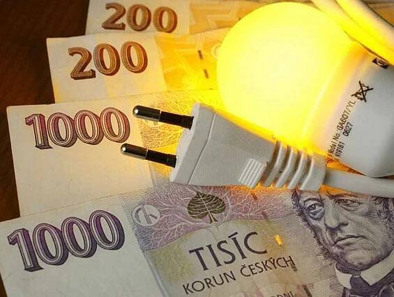 Deset až patnáct miliard korun. Tolik peněz z kupónové privatizace z 90. let možná stále zůstává na statisících nezařazených majetkových účtů v evidenci Centrálního depozitáře cenných papírů. 