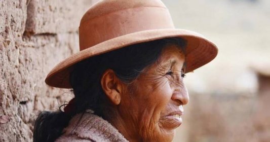 Krutosti sterilizace a únosy dětí. Smutné příběhy Peruánek provokují mladé ženy k akci. „Nenechte se umlčet“