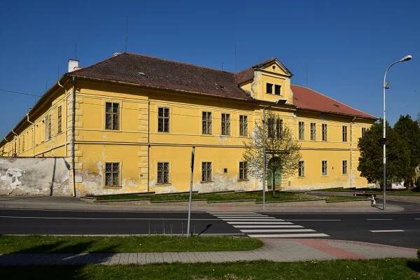 Cítoliby (zámek)
