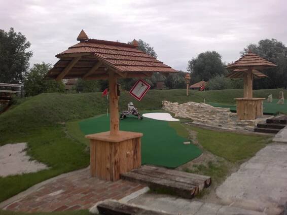 Putting Golf - World Golf Web