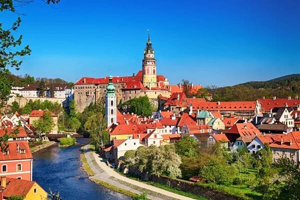 letní výhled na český krumlov - český krumlov - stock snímky, obrázky a fotky