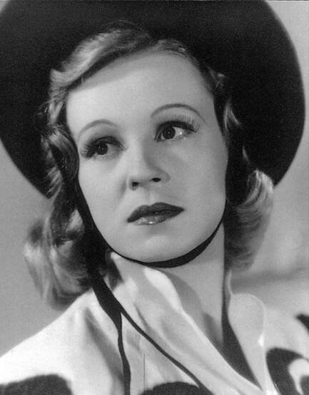 Foto k tématu Nataša Gollová – stránka 23