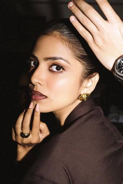 Malavika Mohanan’s tonal mood and Janhvi Kapoor’s classic flick led this week’s best beauty looks